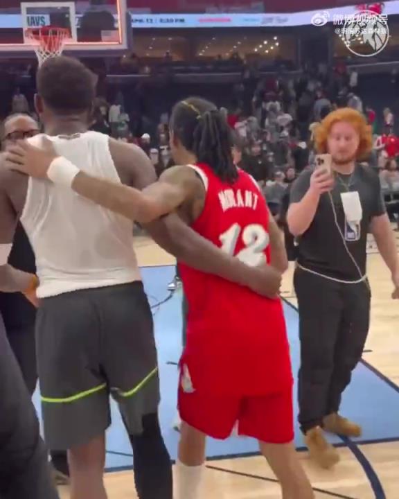 狼王&槍王惺惺相惜！華子賽后與莫蘭特相互致意！